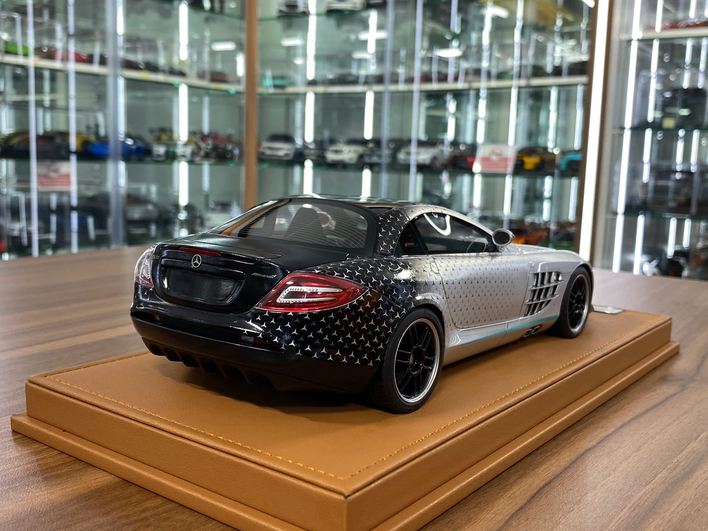 1/18 Resin IVY Models Mercedes-Benz SLR McLaren 722 Limited 45, Star/Silver