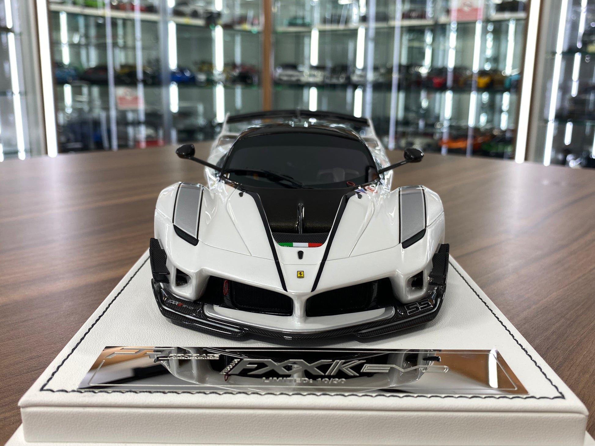 Ferrari FXXK EVO No.55 Pearl White 1/18 scale ProRaze resin collectible