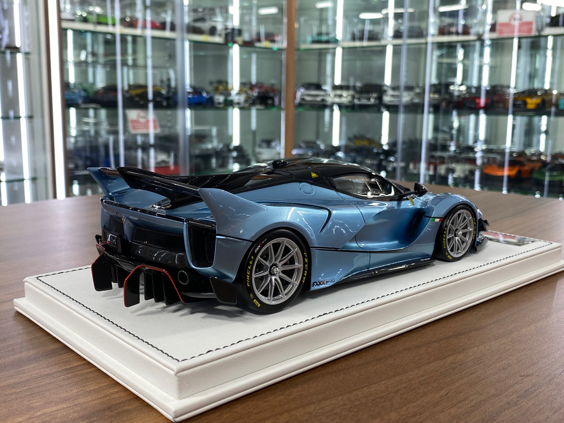 Limited edition 30 Ferrari FXXK EVO Light Metallic Blue 1/18 resin ProRaze