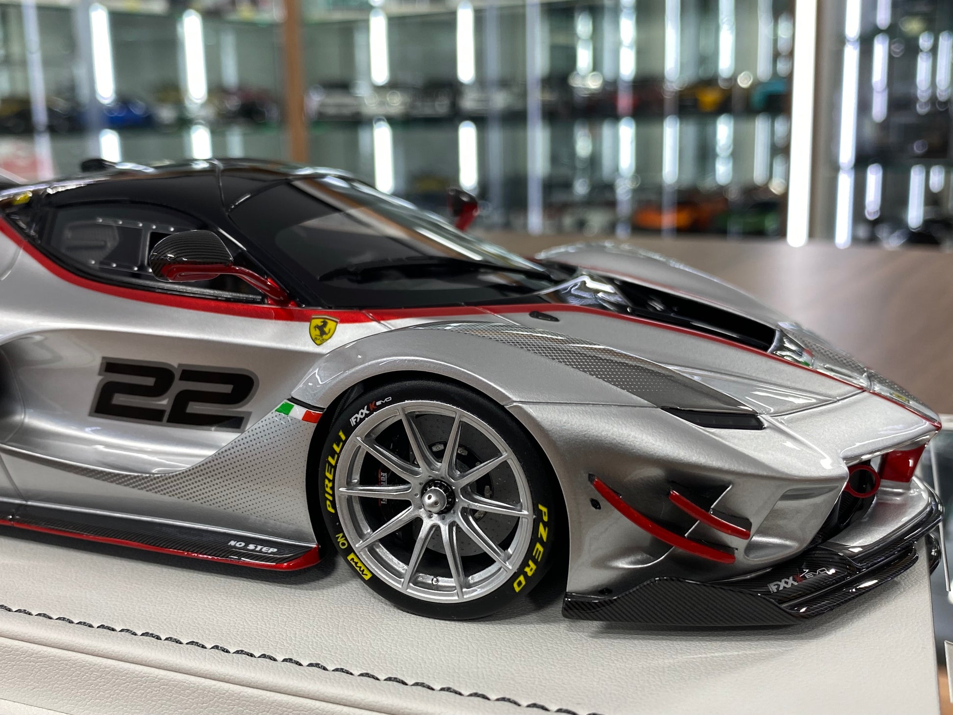 1/18 scale Ferrari FXXK EVO ProRaze No.22 Silver resin model car