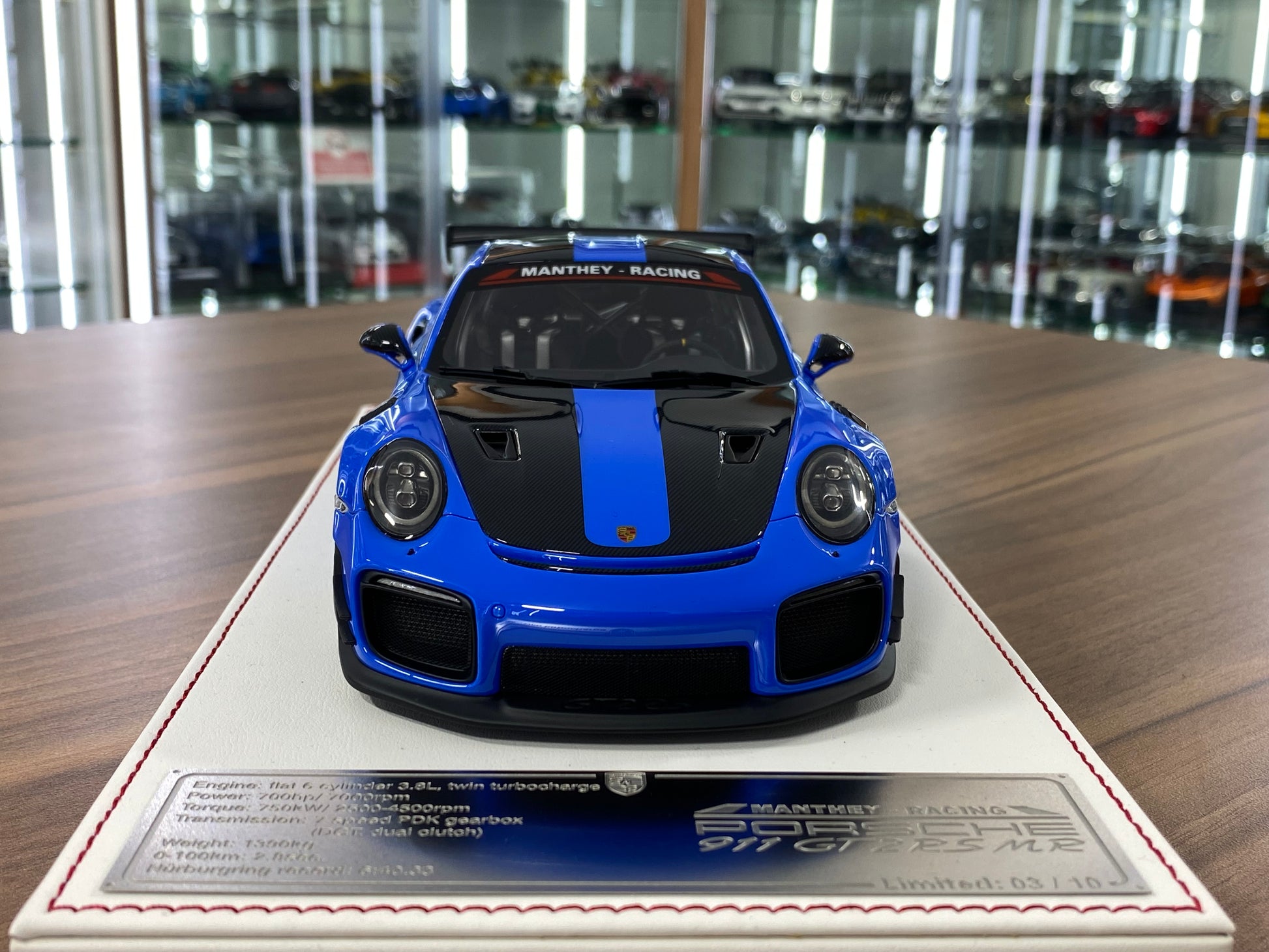 1/18 Davis & Giovanni Porsche 911 GT2 RS MR Riviera Blue | Resin | Limited 10 pcs