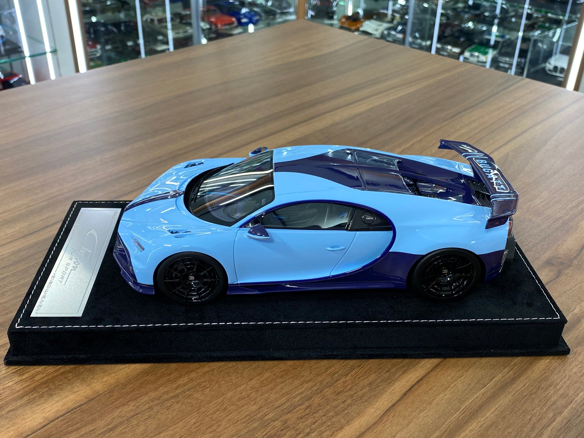 1/18 HH Bugatti Chiron Pur Sport – Azzurro La Plata blue – Limited Edition of 30