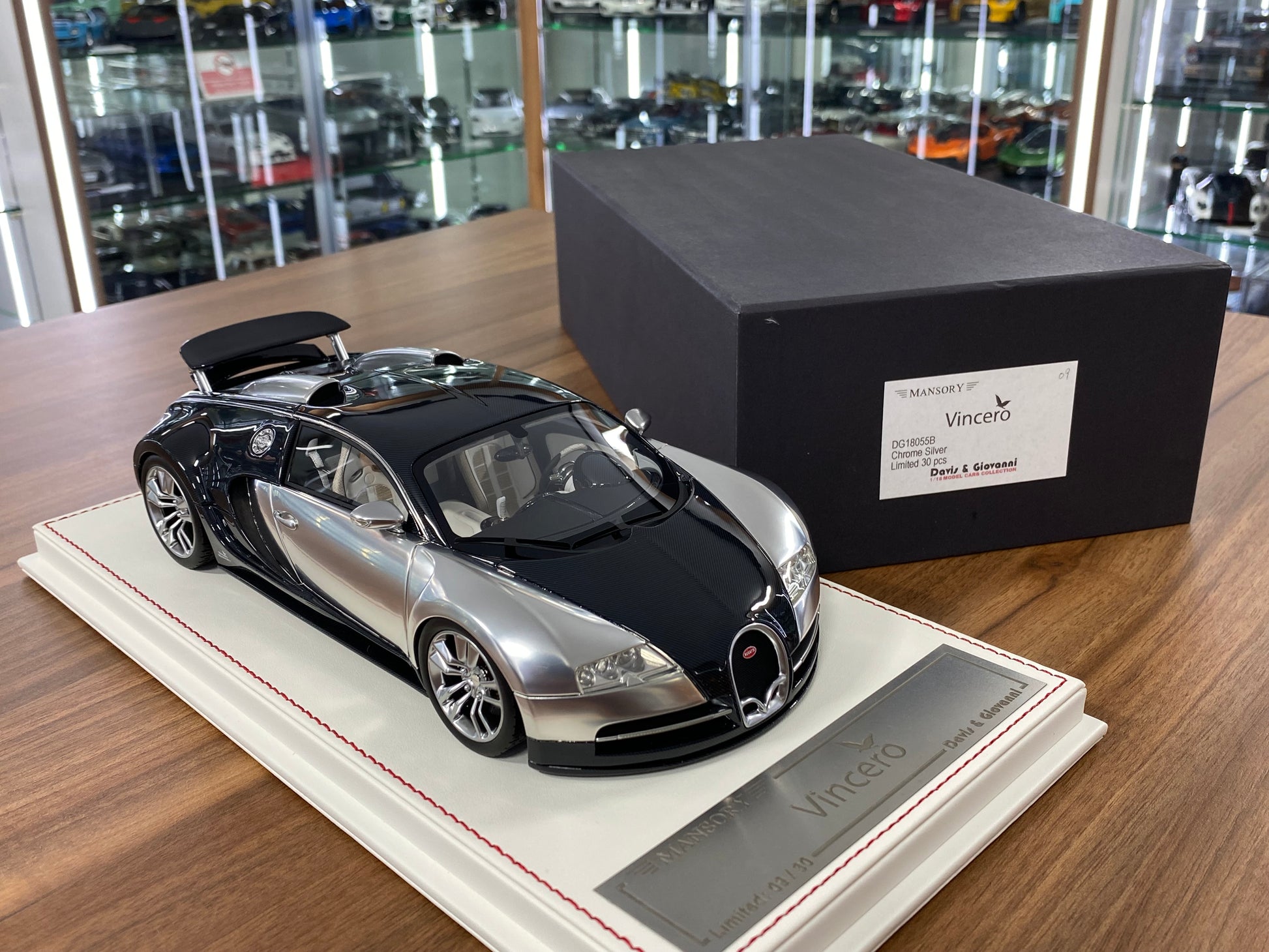 1/18 Davis & Giovanni Bugatti Vincero Mansory Chrome Silver | Resin | Limited 30 pcs