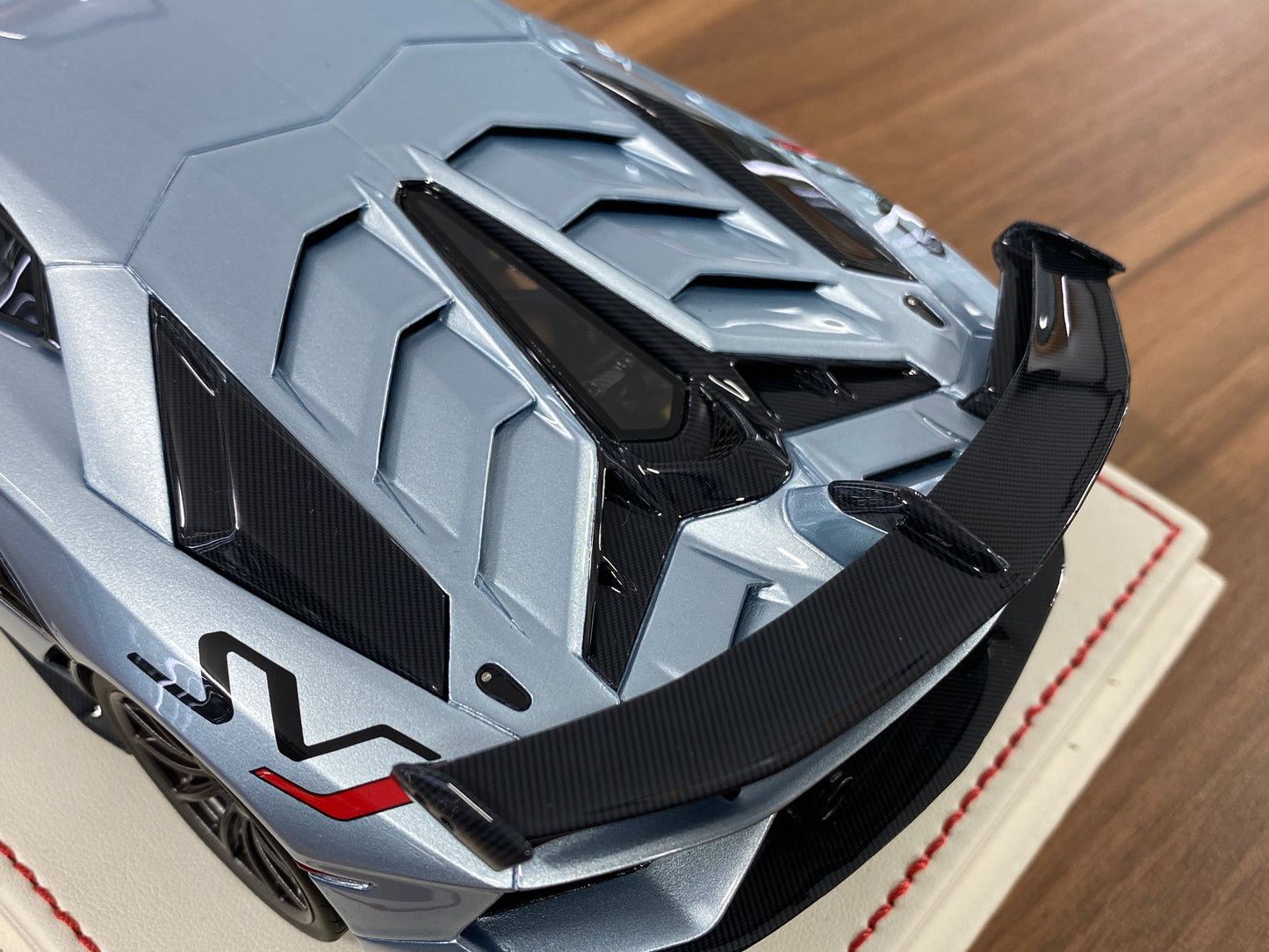1/18 Resin Davis & Giovanni Lamborghini Aventador SVJ Light Metallic Silver Limited 10 Pcs