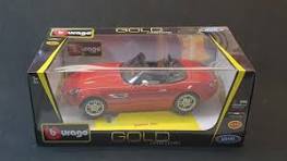 1/18 Diecast BMW Z8 Red Bburago Scale Model Car