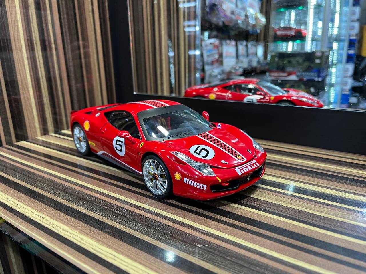 Hot Wheels Elite Ferrari 458 Challenge #5 - 1/18 Diecast Model, All Opening - Red