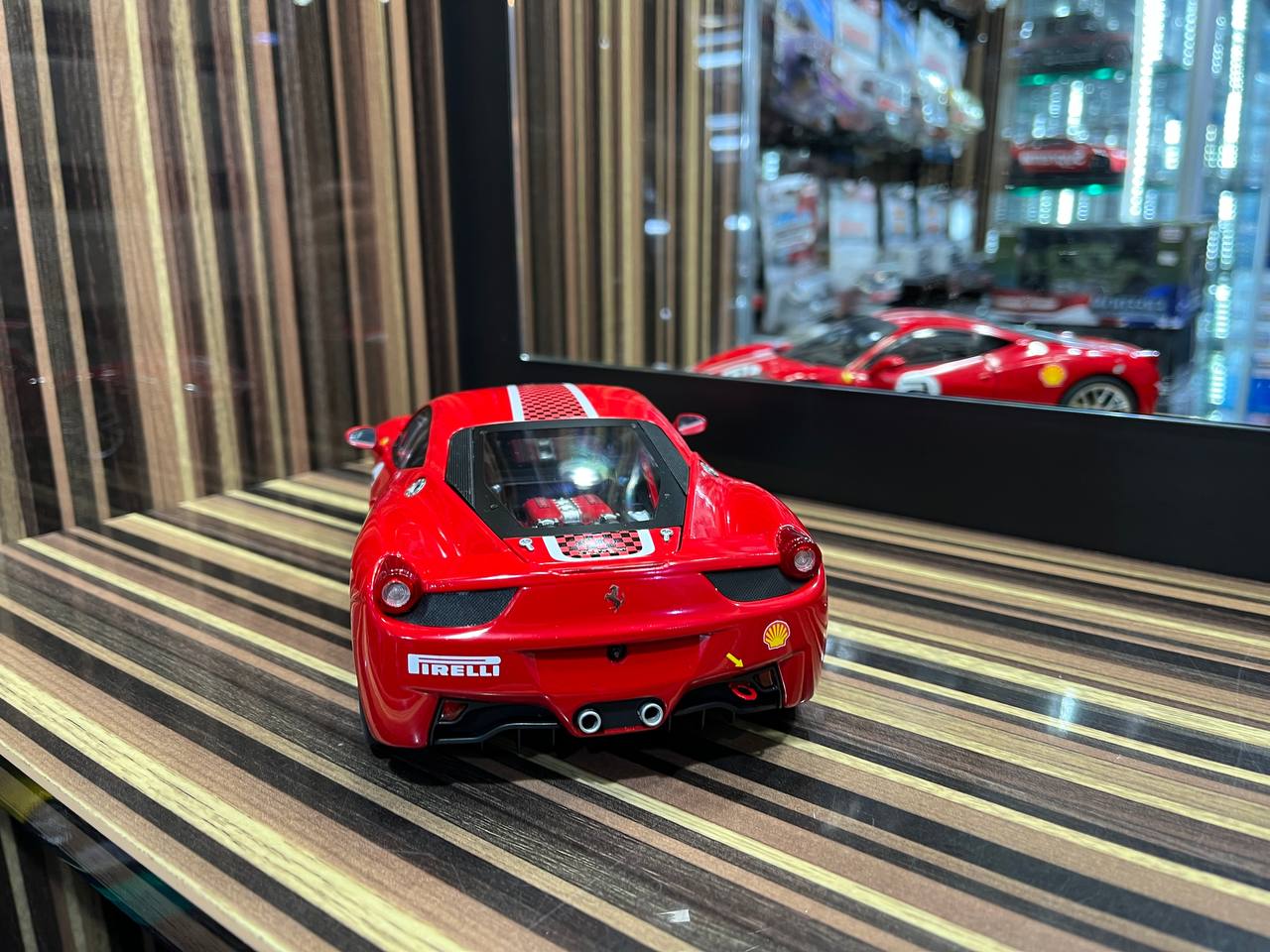 Hot Wheels Elite Ferrari 458 Challenge #5 - 1/18 Diecast Model, All Opening - Red