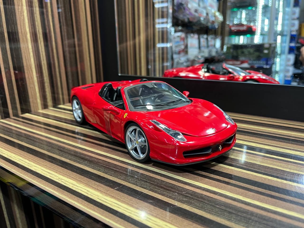 Hot Wheels Elite Ferrari 458 Spider - 1/18 Diecast Model, All Opening