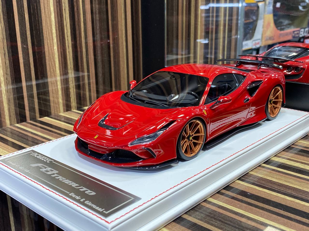 1/18 Davis & Giovanni Ferrari F8 Tributo Limited Edition (60pcs) Red|Sold in Dturman.com Dubai UAE.