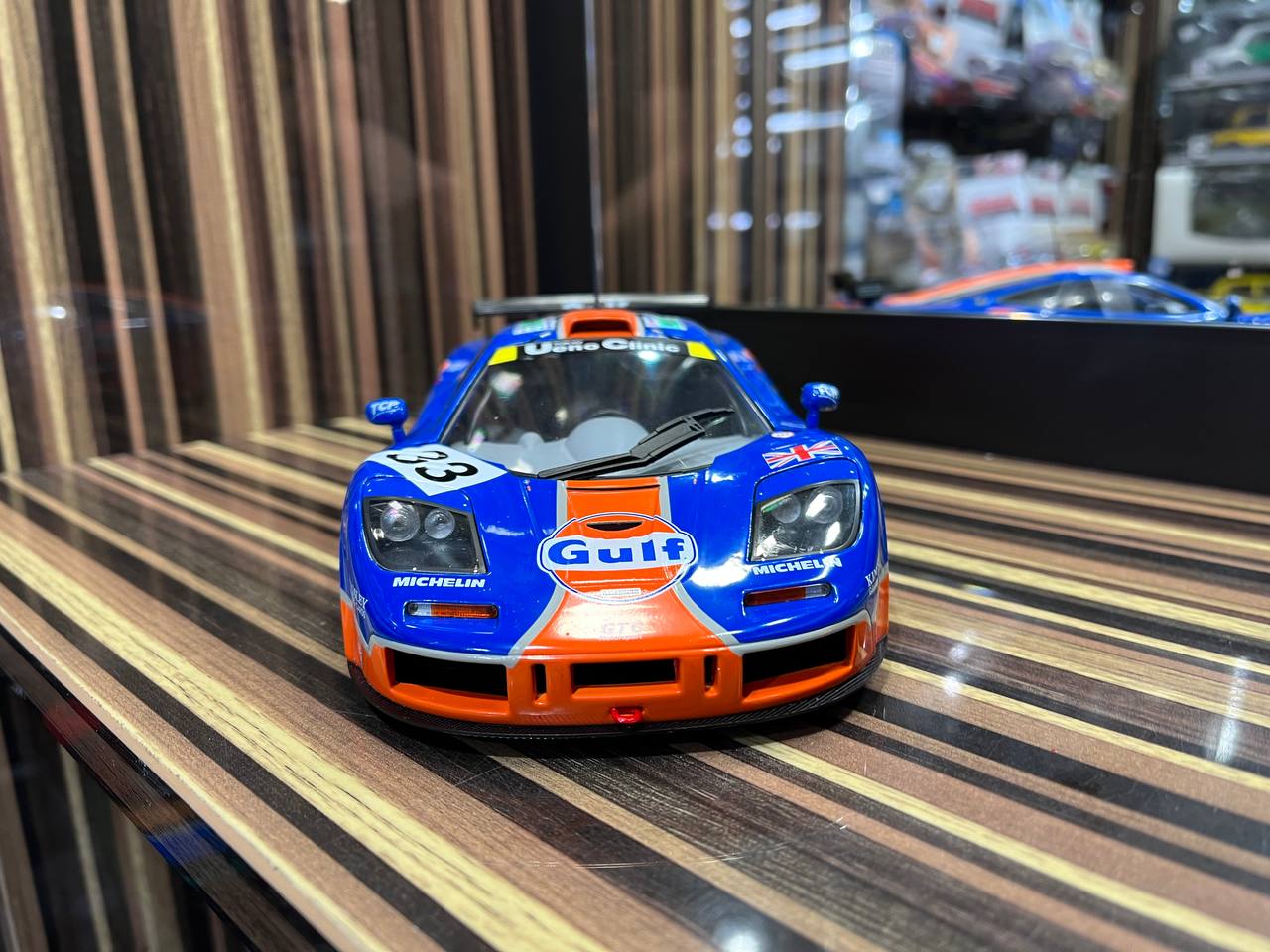 Solido McLaren F1 GTR - 1/18 Diecast Model, Partially Opening - Blue