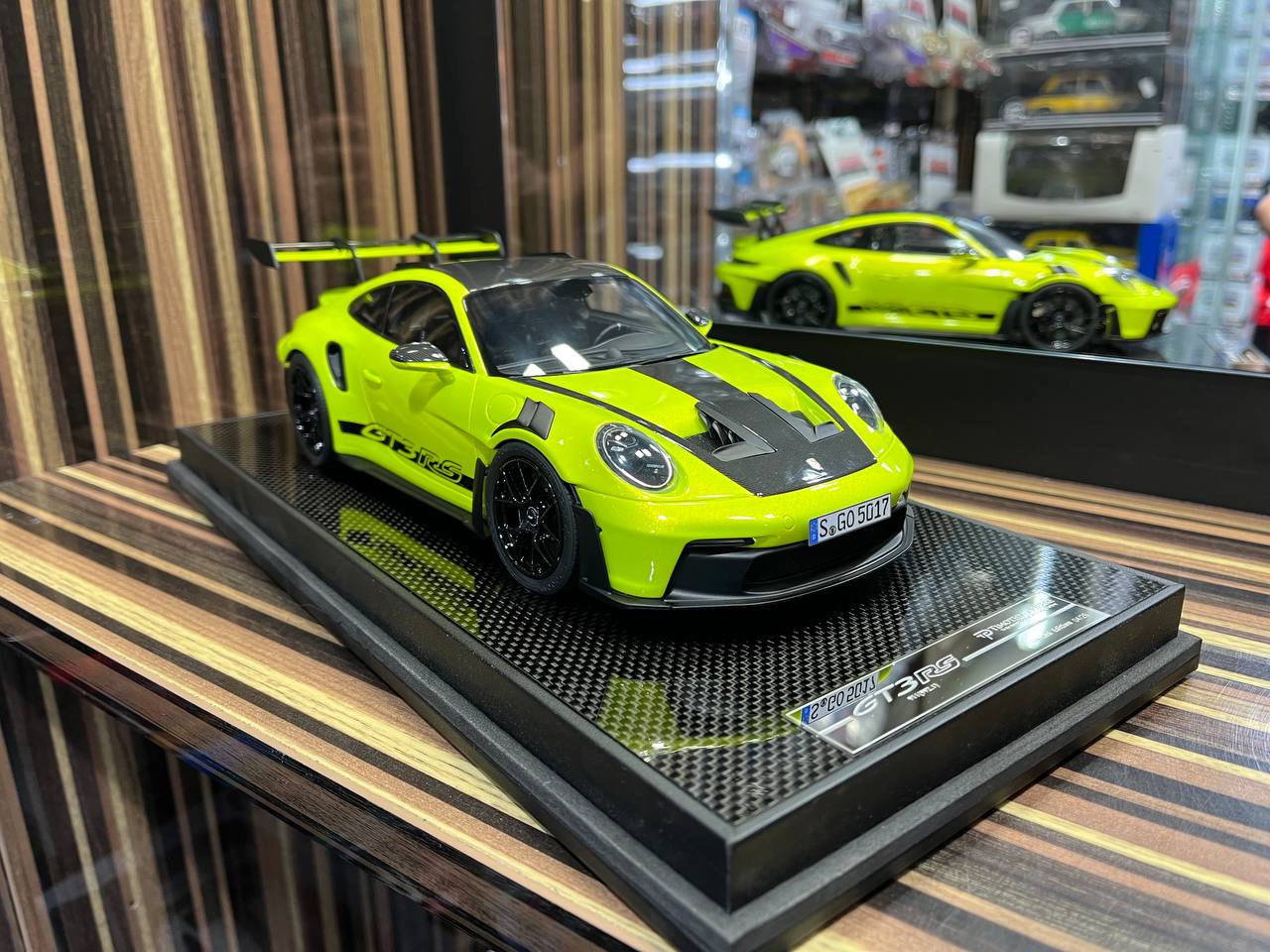 Timothy and Pierre Porsche GT3 RS 911 (992.1) - 1/18 Resin Model - Neon Green