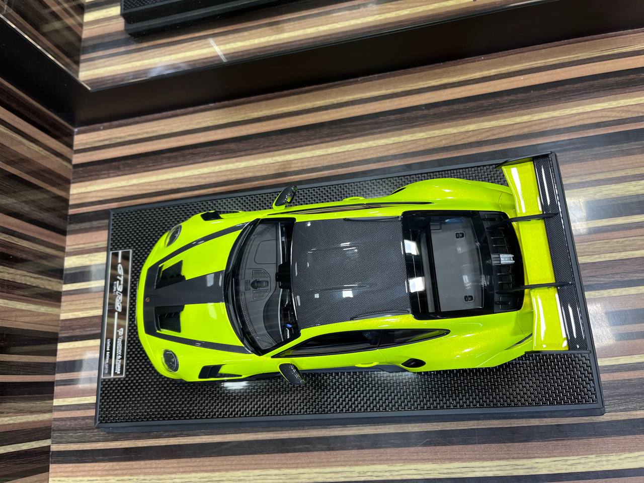Timothy and Pierre Porsche GT3 RS 911 (992.1) - 1/18 Resin Model - Neon Green