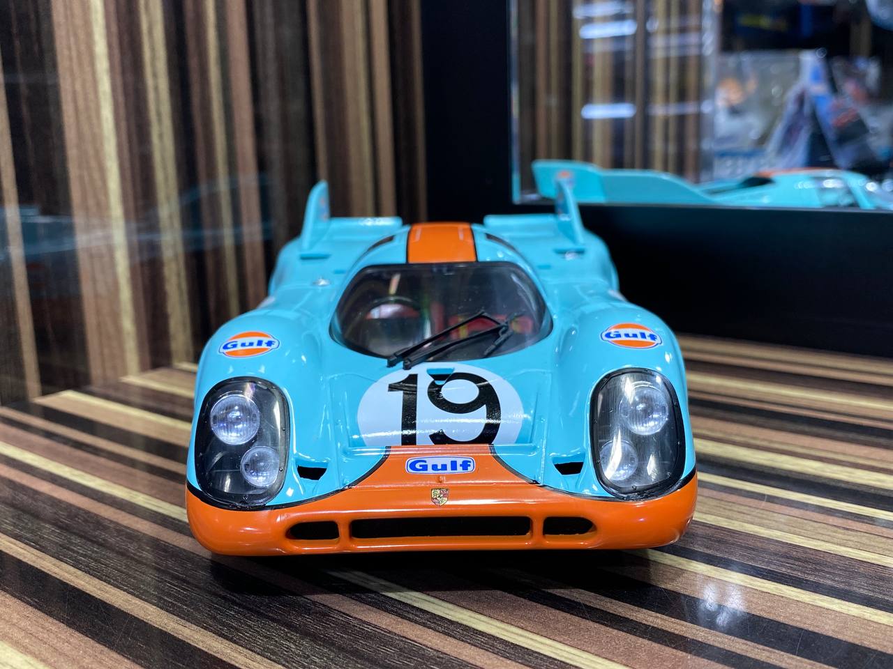 1/18 Metal Diecast Porsche 917K #19 24h Le Mans 1971 - Gulf Livery by CMR