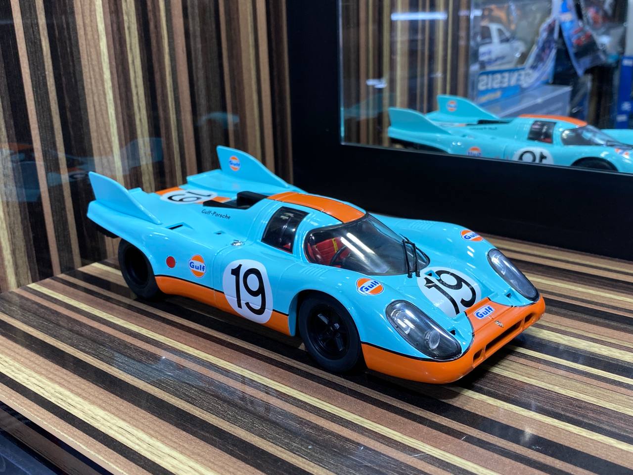 1/18 Metal Diecast Porsche 917K #19 24h Le Mans 1971 - Gulf Livery by CMR