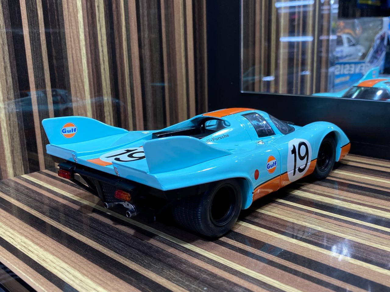 1/18 Metal Diecast Porsche 917K #19 24h Le Mans 1971 - Gulf Livery by CMR