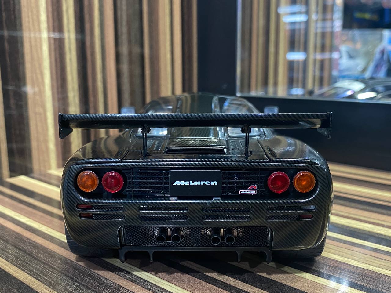 1/18 Diecast McLaren F1 Stealth Model (Gran Turismo GT5) - All Opening by Autoart