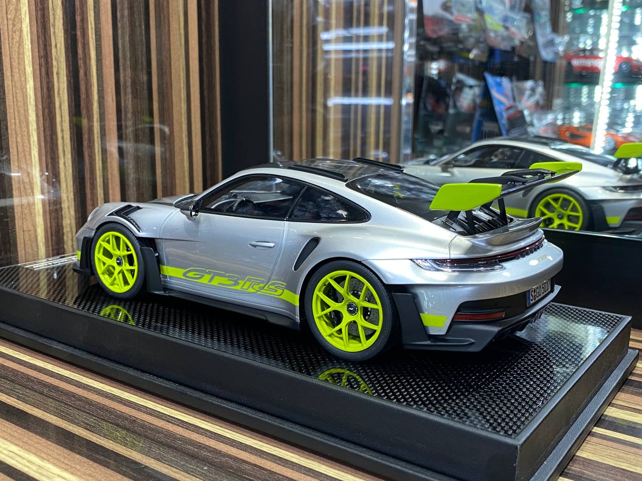 Timothy & Pierre Porsche 911 GT3 RS (992.1) - 1/18 Resin Model - Silver Metallic