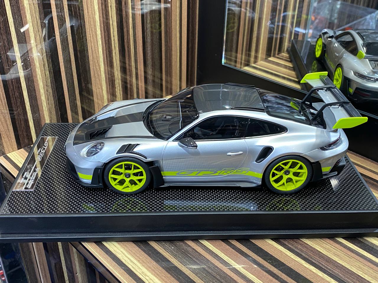 Timothy & Pierre Porsche 911 GT3 RS (992.1) - 1/18 Resin Model - Silver Metallic
