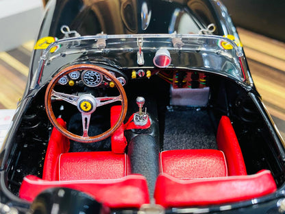 CMC Ferrari 250 Testa Rossa, 1957 Pontoon Fender(chassis No. 0714) [1/18 Diecast Black]