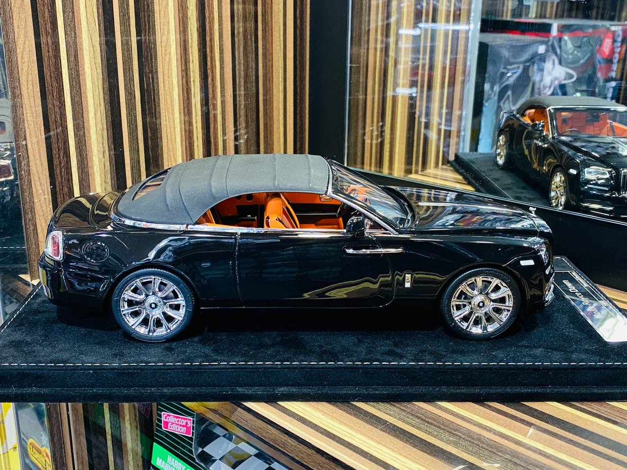 1/18 HH Rolls Royce Dawn Resin Model - Diamond Black | Limited Edition