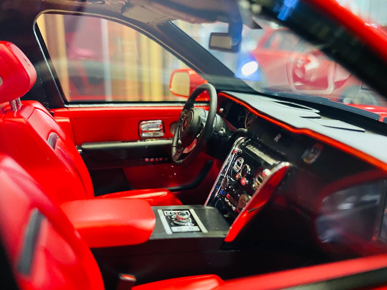 Exclusive YY Model Rolls Royce Cullinan Resin Model - Orange | Limited Edition!