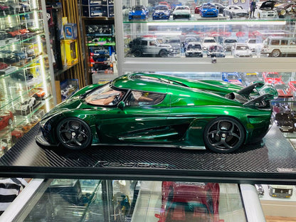 1/8 FrontiArt Koenigsegg Regera Resin Model - Green Tinted Carbon | Limited Edition