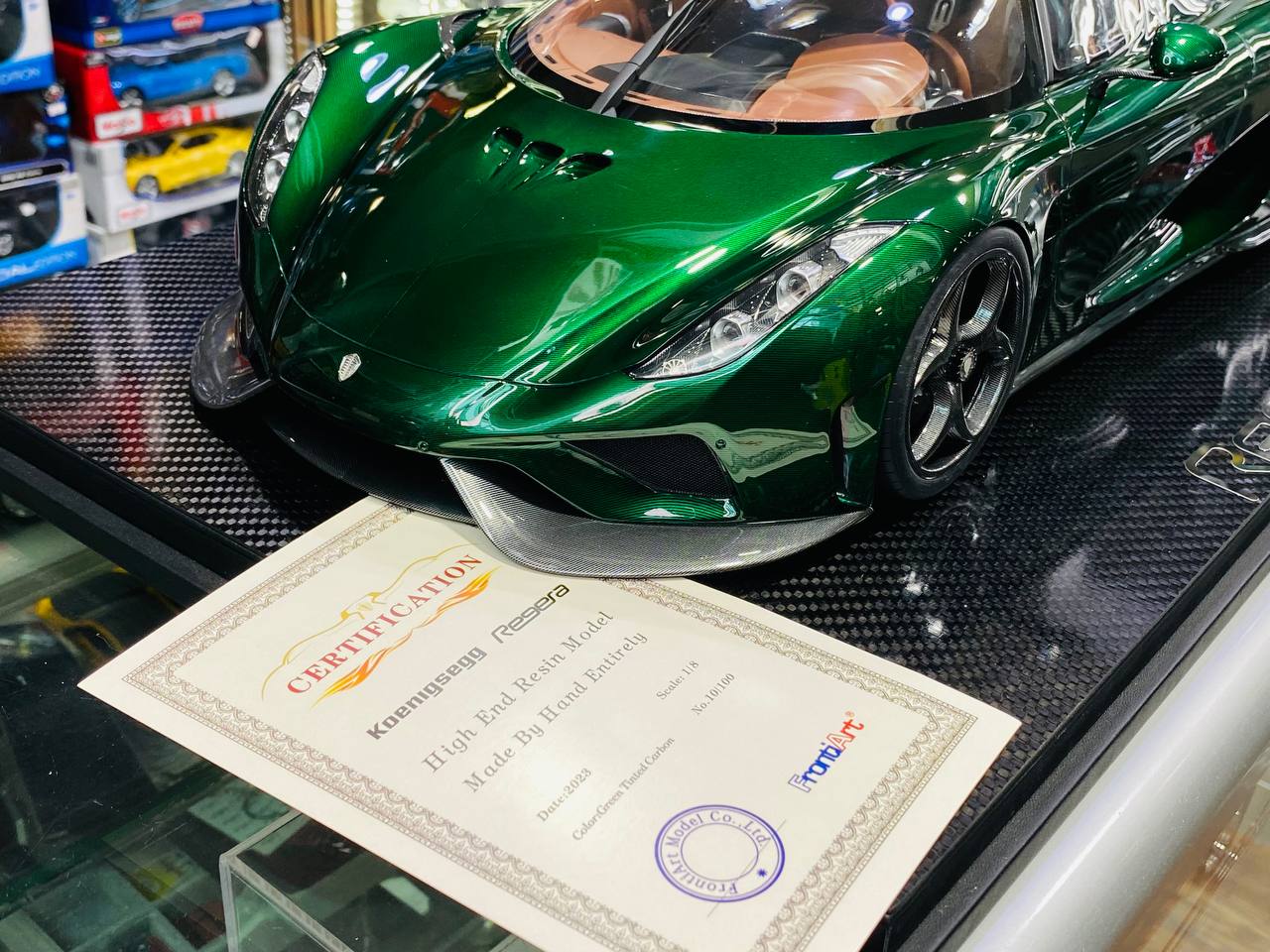 1/8 FrontiArt Koenigsegg Regera Resin Model - Green Tinted Carbon | Limited Edition