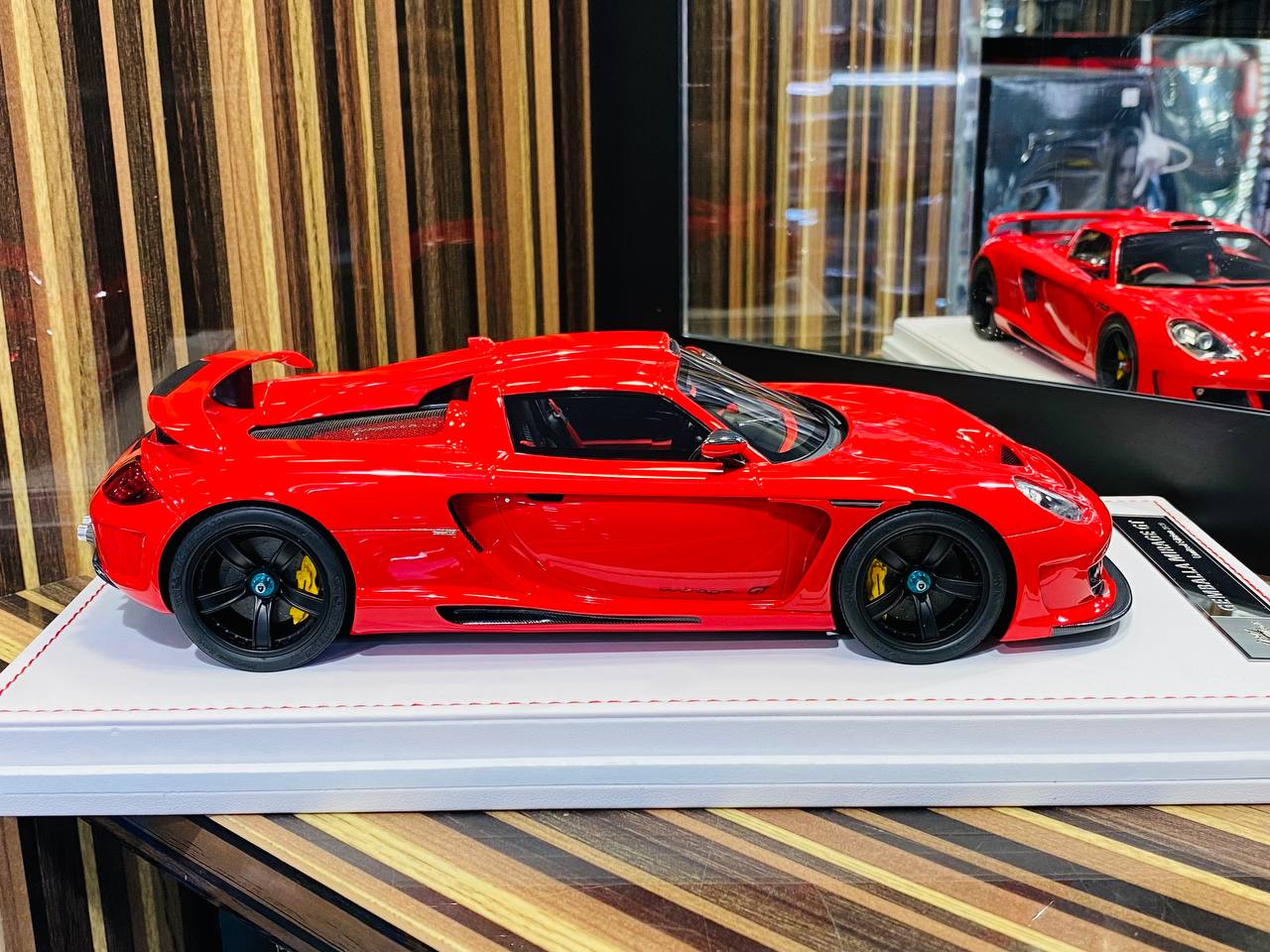 Exclusive IVY Models Gemballa MIRAGE GT Resin Model - Wicked Red | Limited Edition!