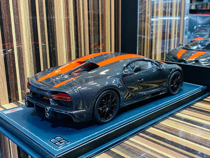 Exclusive MR Collection Models Bugatti Chiron Super Sport Resin - Carbon/Orange Line | Limited Edition!
