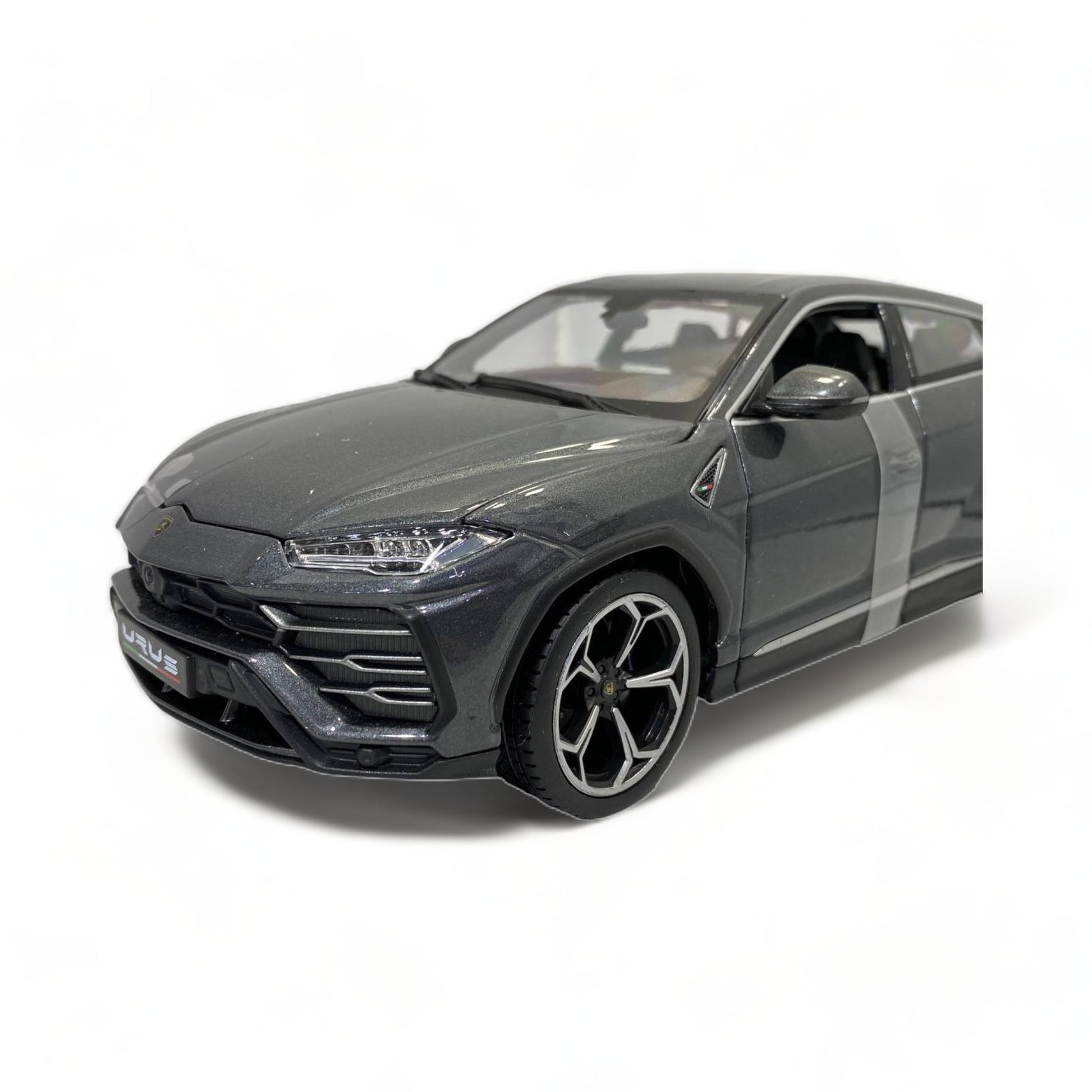 1/18 Diecast Lamborghini Urus Grey Bburago Scale Model Car