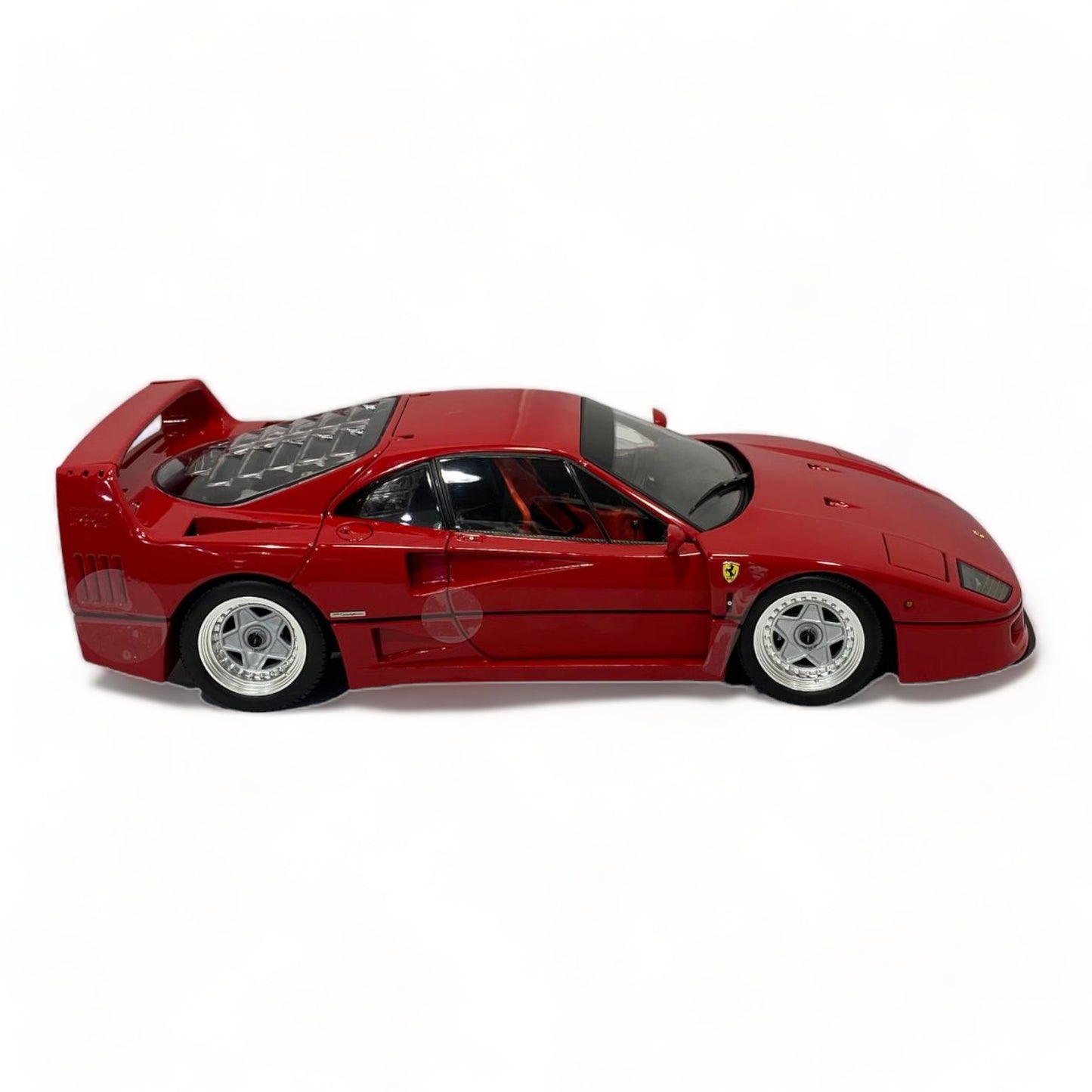 Ferrari F40 Red 1/18 by Kyosho
