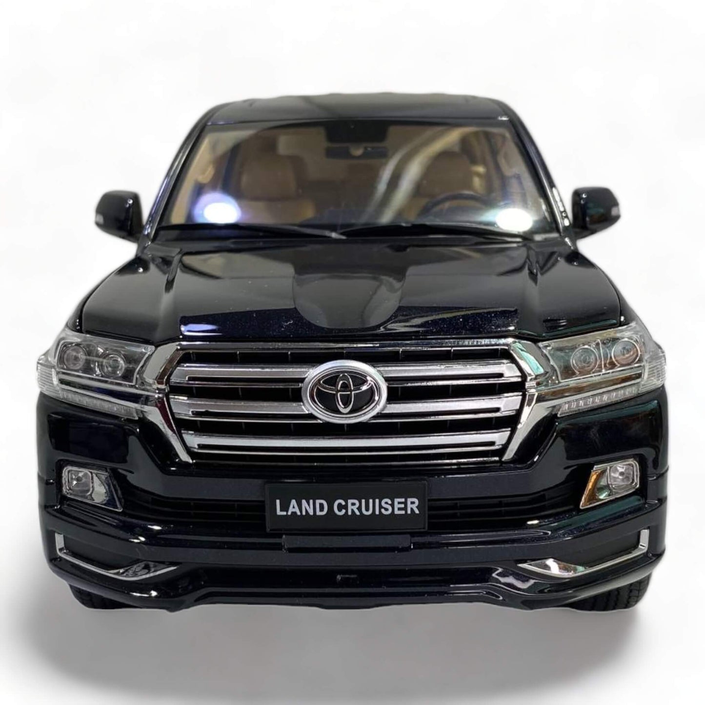 TOYOTA Land Cruiser 200 BLACK 1/18 by Kengfai|Sold in Dturman.com Dubai UAE.
