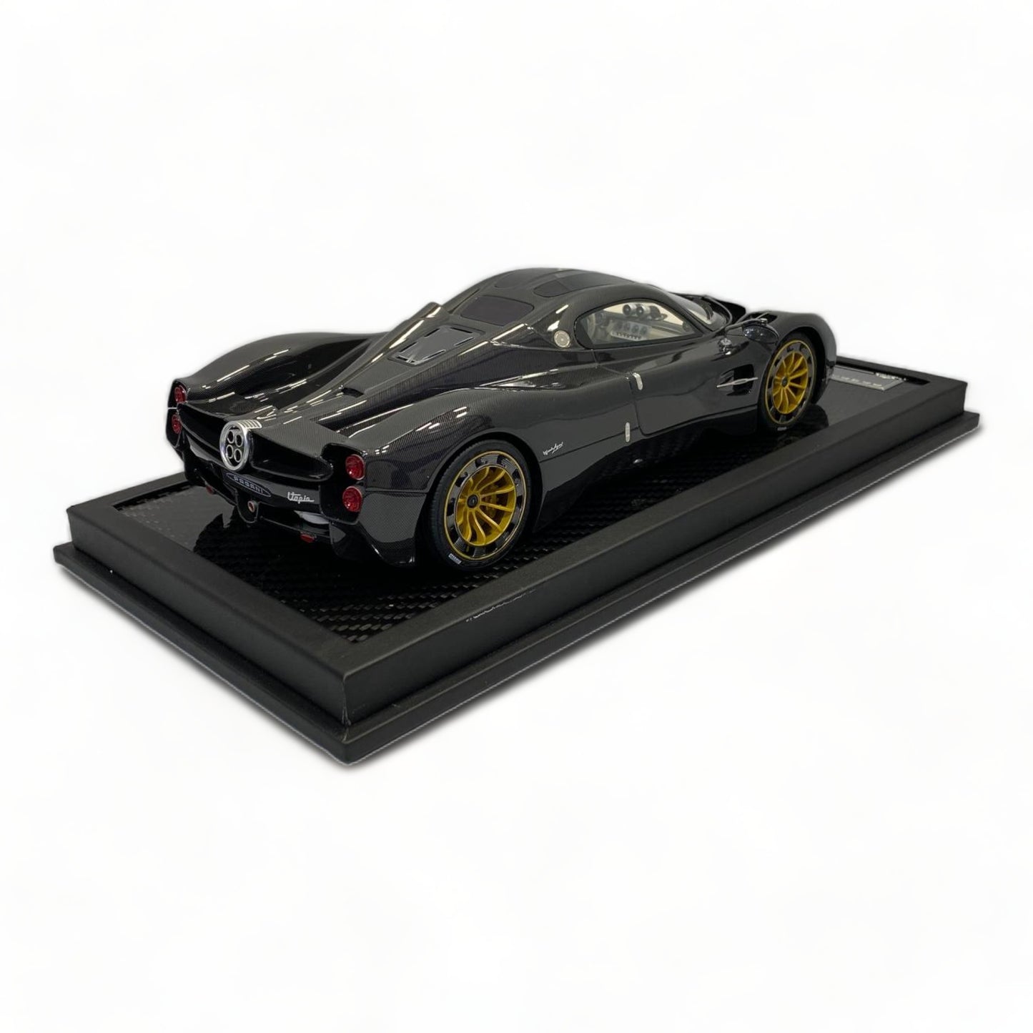 Pagani UTOPIA FULL CARBON by VIP Models