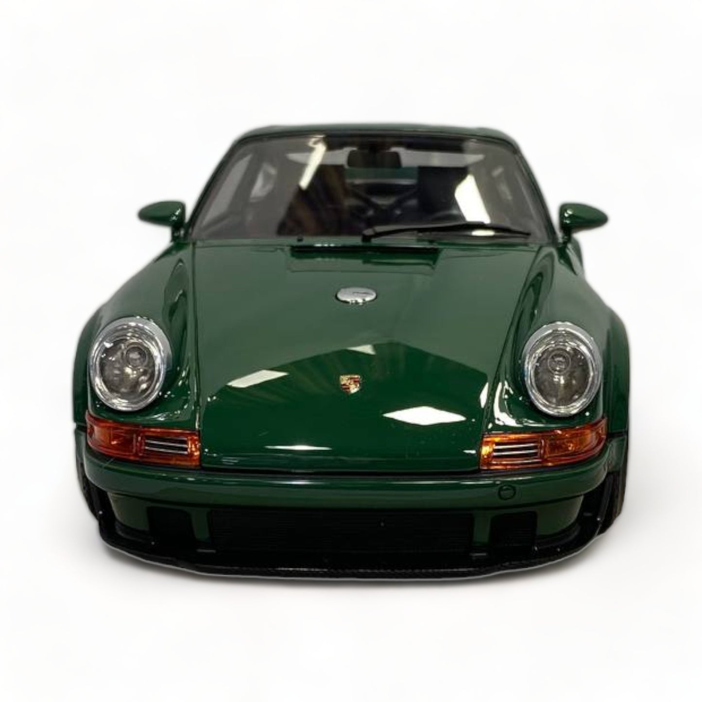 Porsche Singer DLS 1/18 Pop Race