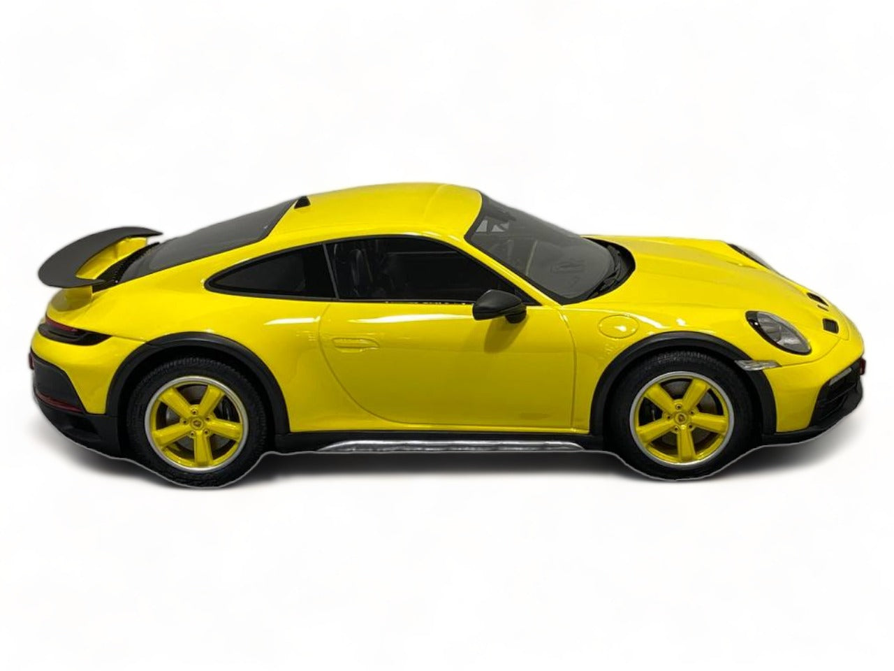 VIP Models Porsche 911 DAKAR Limited Edition|Sold in Dturman.com Dubai UAE.