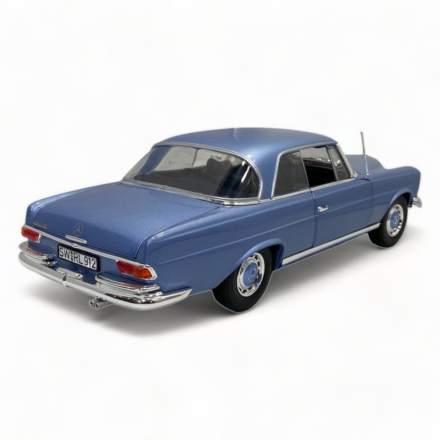 1/18 metal diecast Norev Mercedes Benz 280 SE Coupe 1969 blue Metallic scale Model Car