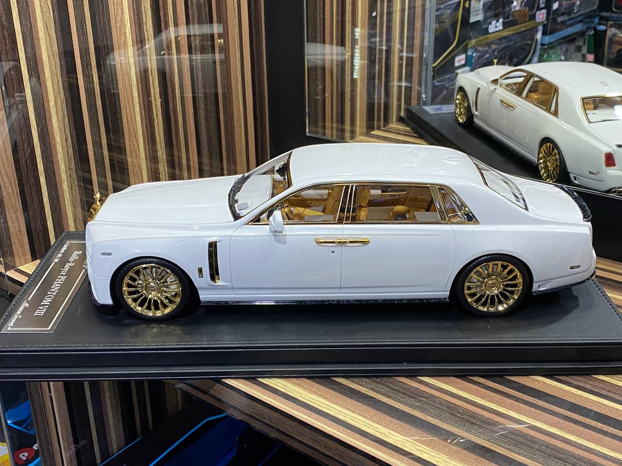 1/18 Resin Muse’s Secret  Rolls Royce- PHANTOM VIII Mansory Pearl White and Gold Scale Model Car|Sold in Dturman.com Dubai UAE.