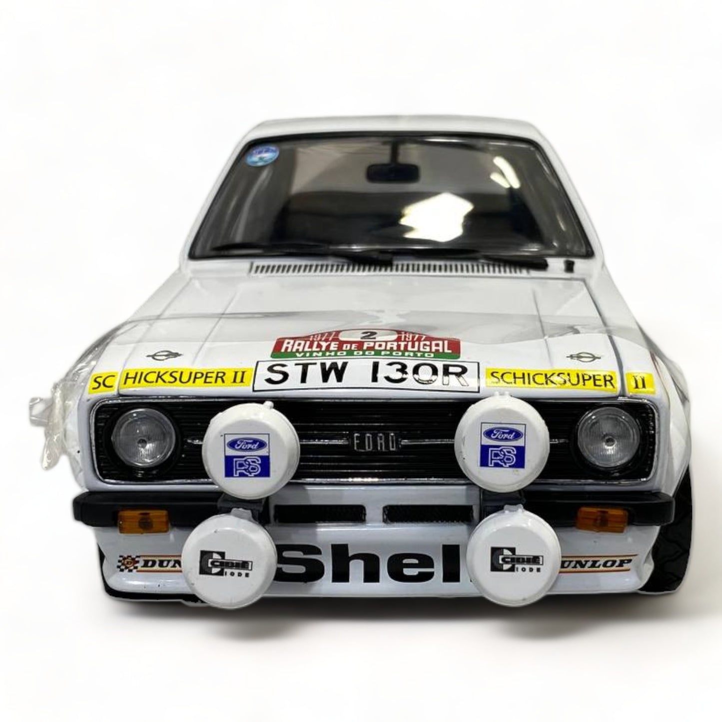 1/18 Diecast Sun Star Ford ESCORT RS 1800 WHITE Miniature Car