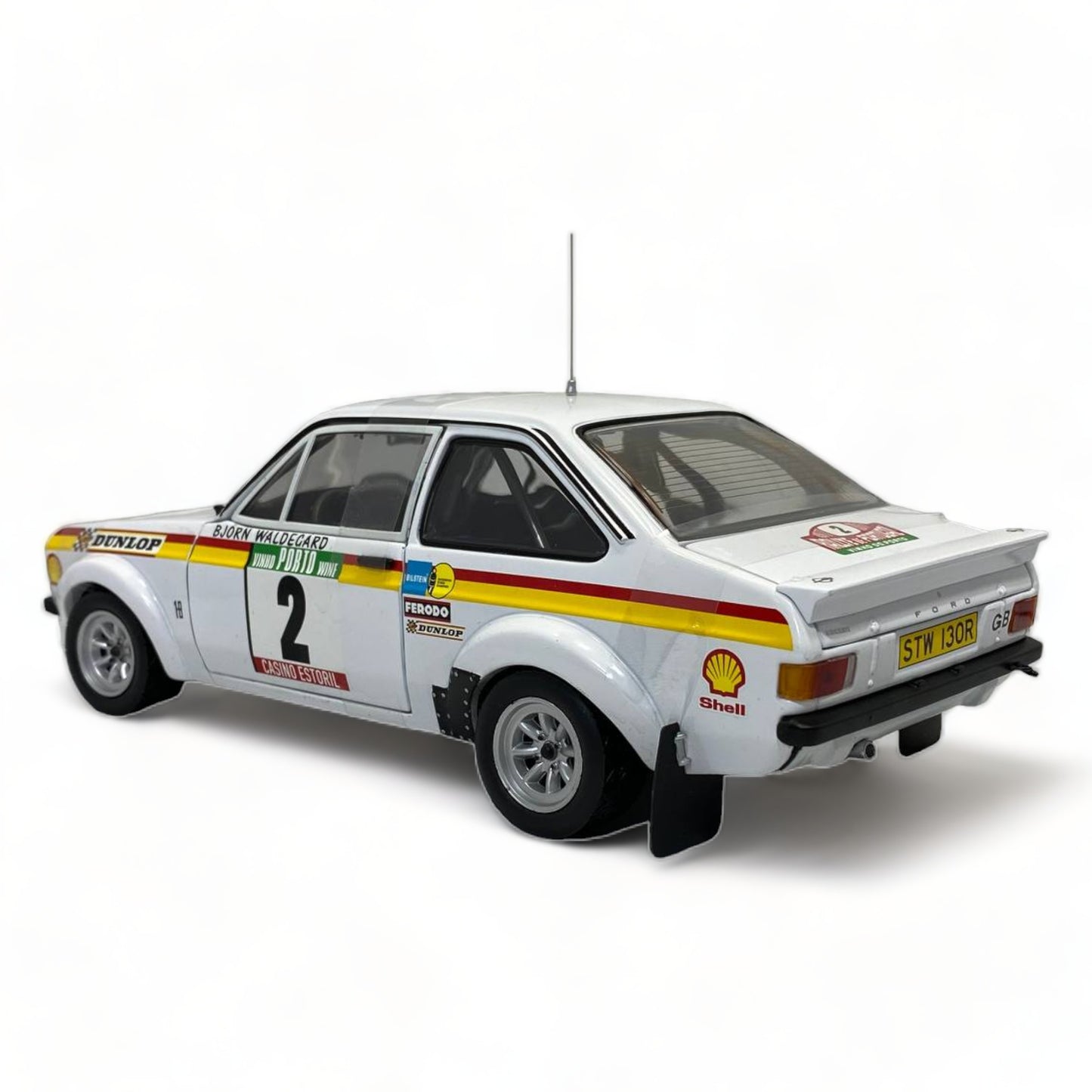 1/18 Diecast Sun Star Ford ESCORT RS 1800 WHITE Miniature Car