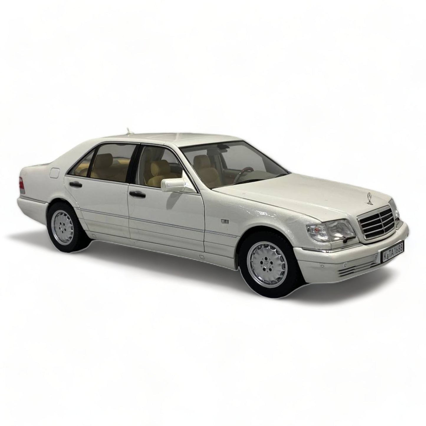 NOREV Mercedes Benz S320 - White (1977, 1/18 Scale)