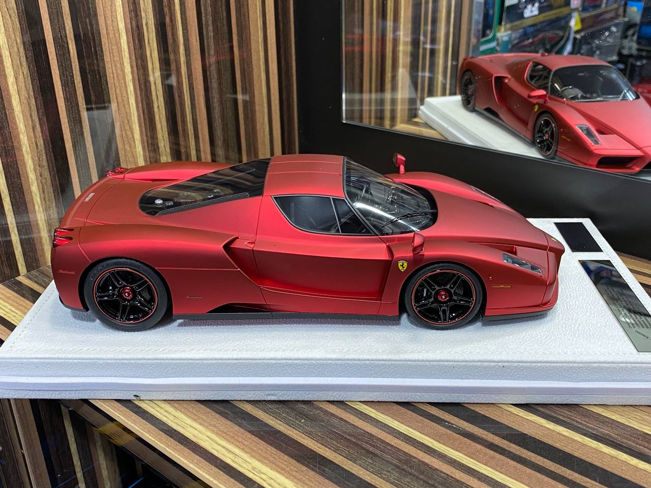 Exclusive Ferrari Enzo 1/18 Resin Model - Limited Edition in Matt Red|Sold in Dturman.com Dubai UAE.
