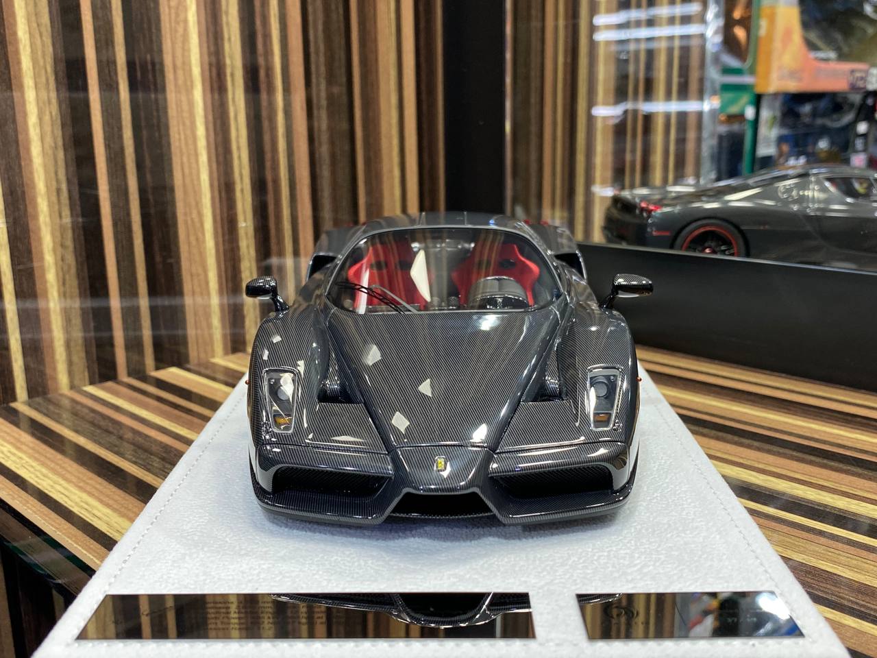 Gavin Models Ferrari Enzo-Limited Edition Full Carbon Resin Model 1/18|Sold in Dturman.com Dubai UAE.