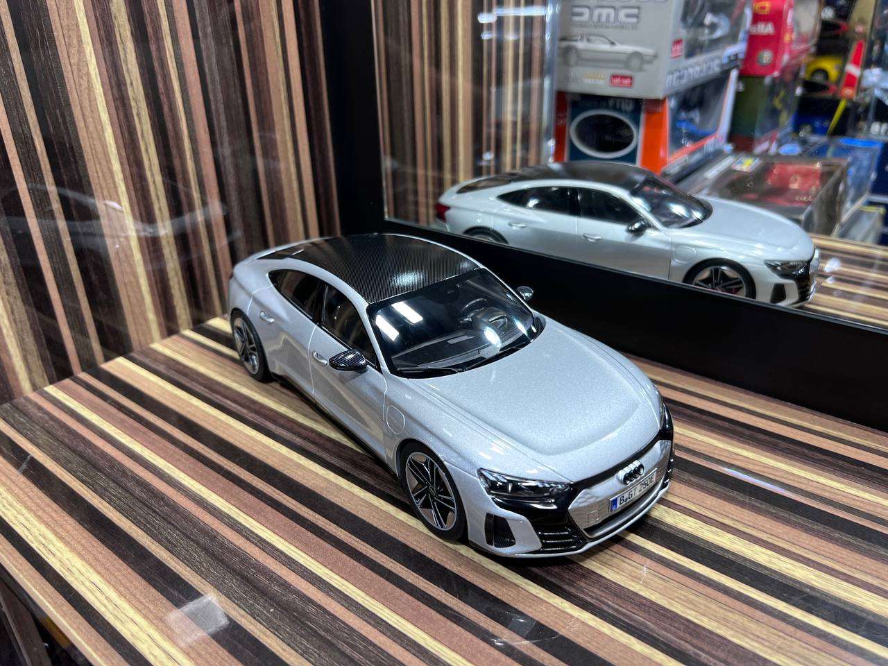 1/18 Diecast Audi RS E-tron GT Norev Scale Model Car