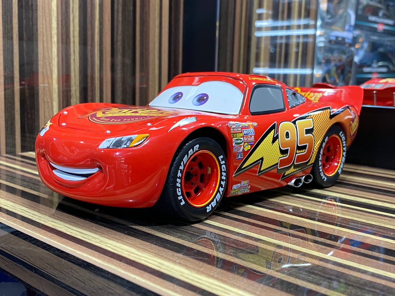 1/18 Diecast Lightning McQueen Red Model Car by Schuco