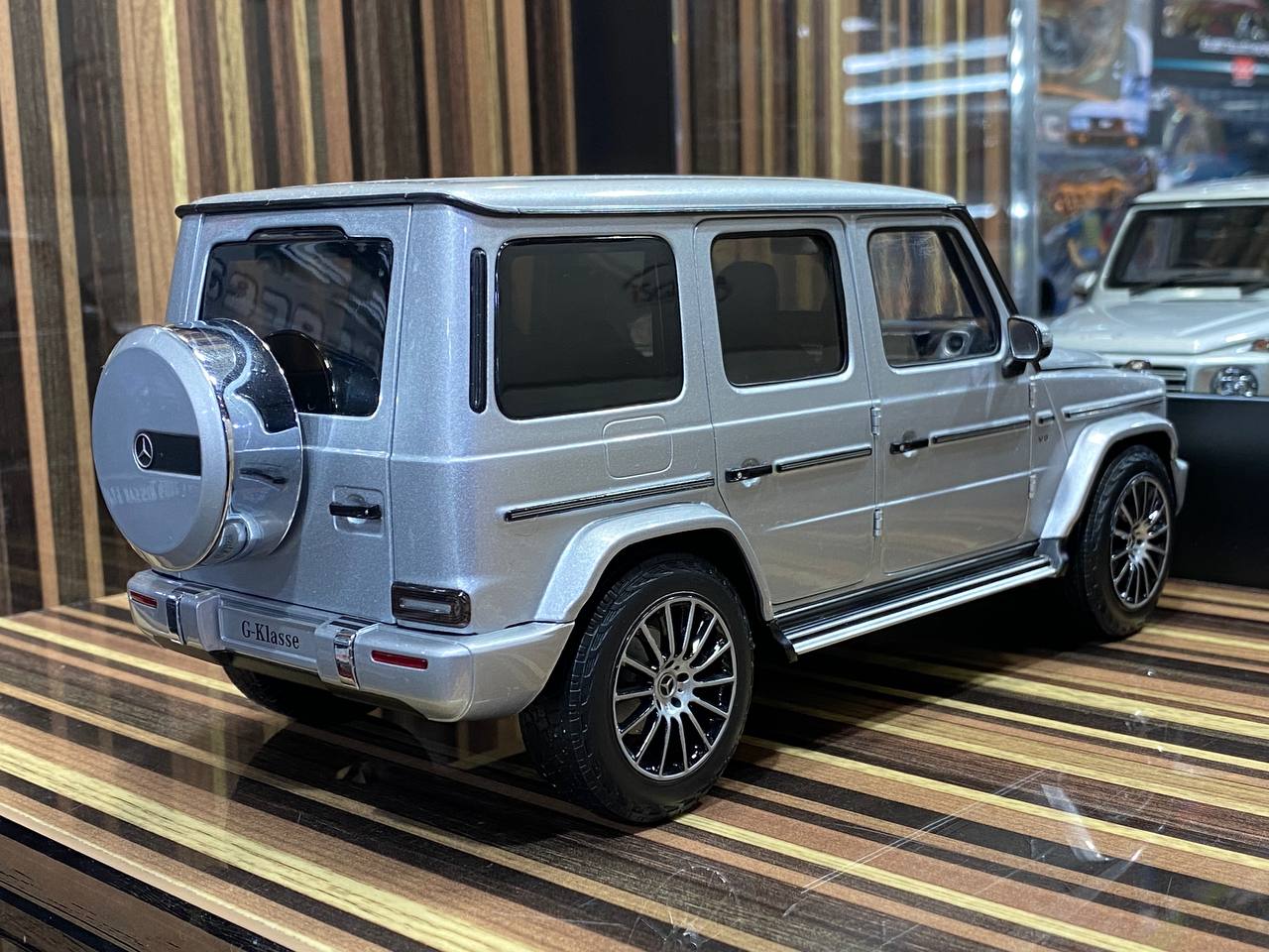 1/18 Mercedes-Benz G-Class 2018 Minichamps Model Car