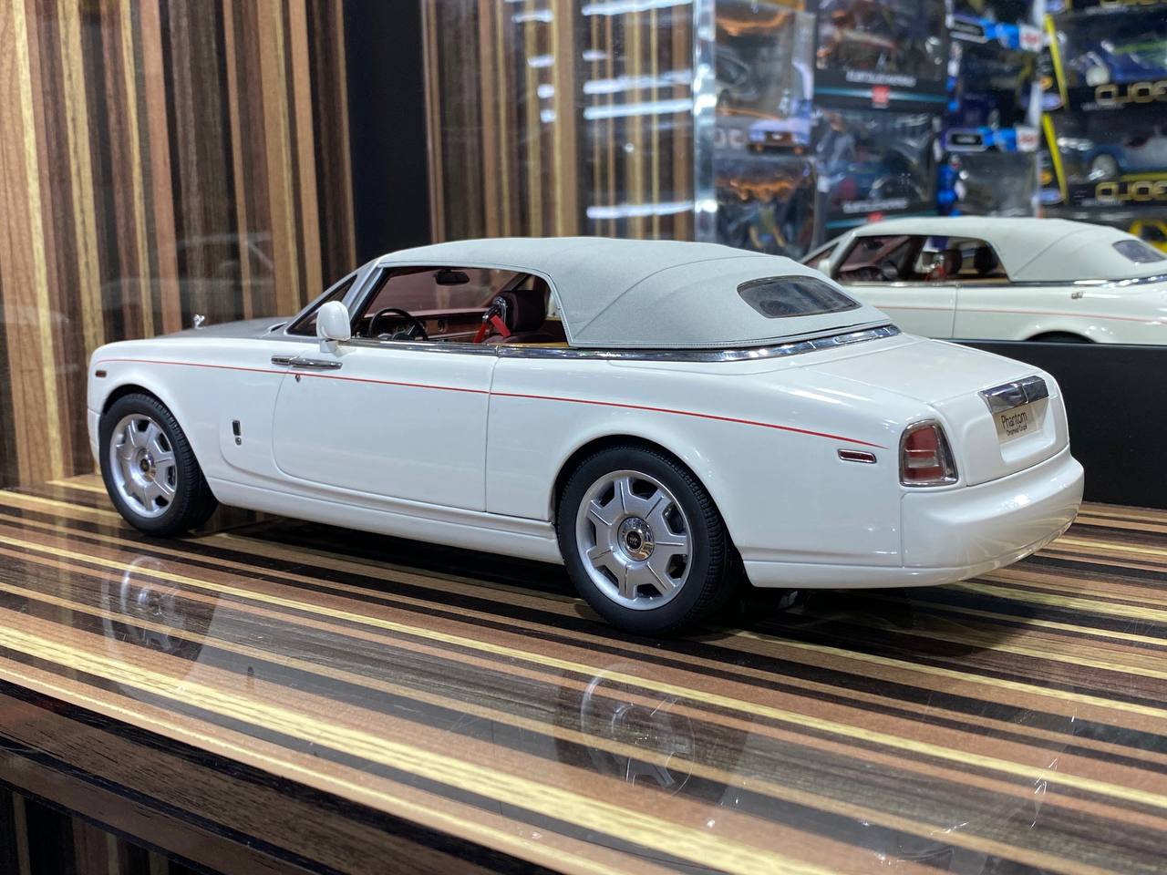 1/18 Diecast Rolls-Royce Phantom Drophead Coupe Kyosho Scale Model Car