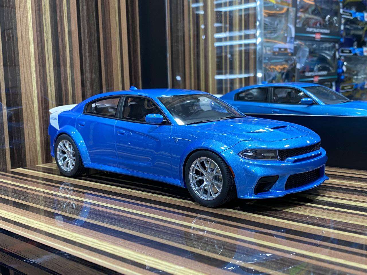 2018 dodge charger diecast outlet