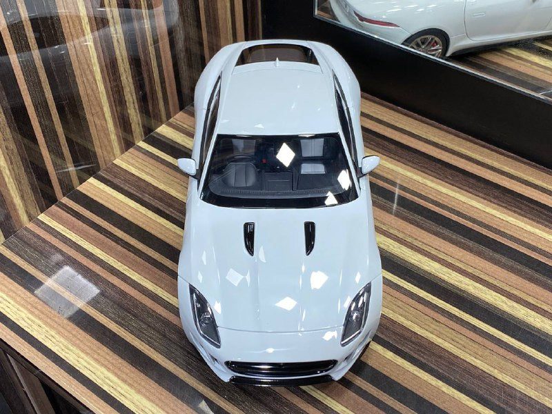 1/18 Diecast Jaguar F-Type R White AutoArt Scale Model Car|Sold in Dturman.com Dubai UAE.
