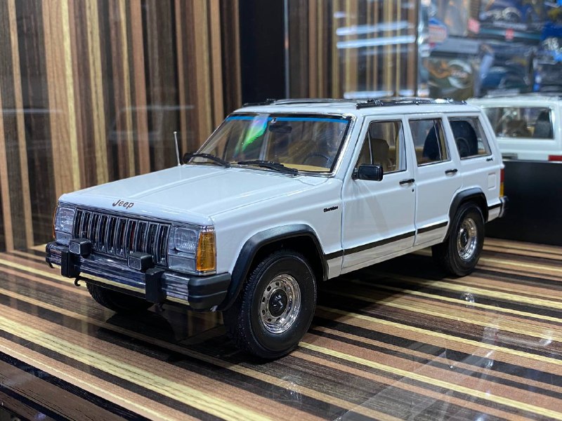 Jeep 1985 Cherokee White