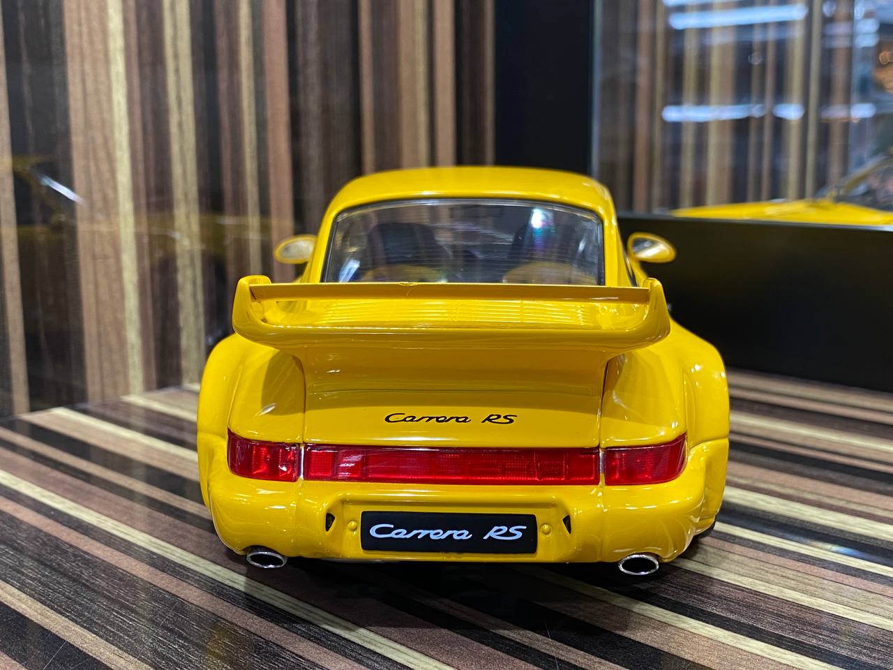 Porsche 911 3.8 RS Solido